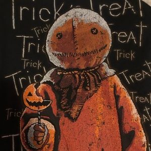 NWT Halloween Hot Topic tee